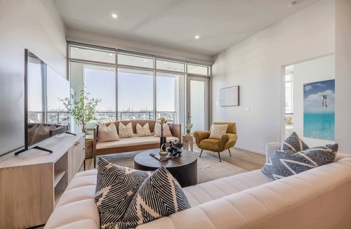 Waterfront Apartment | @ Marbella Lane - Panoramic Delight Dream Escape!