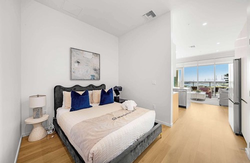 Waterfront Apartment | @ Marbella Lane - Panoramic Splendid Ocean Views!