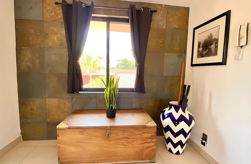San Antonio Tlayacapan House | Ajijic Modern 1 Bed Home -great Location-patio-gym-pickleball Court-golf Cart