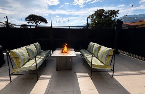 San Antonio Tlayacapan House | Ajijic Modern 1 Bed Home -great Location-patio-gym-pickleball Court-golf Cart