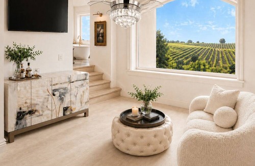 Temecula Bed & Breakfast | Domaine Chardonnay