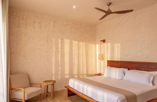 Brisas de Zicatela Hotel | Casa Los Dichos