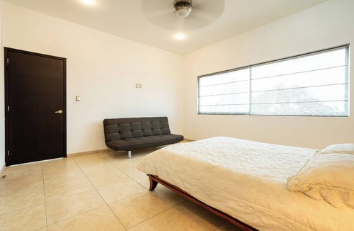 Lomas de Cocoyoc House | Spacious 5 Bedroom Oasis with Pool & BBQ