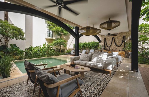 Centro Hotel | Adoro Hotel Boutique