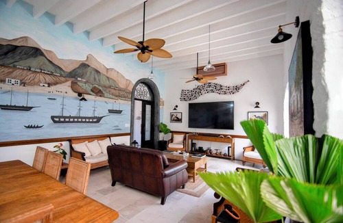 La Paz Hotel | Casa 1880 - Adults Only
