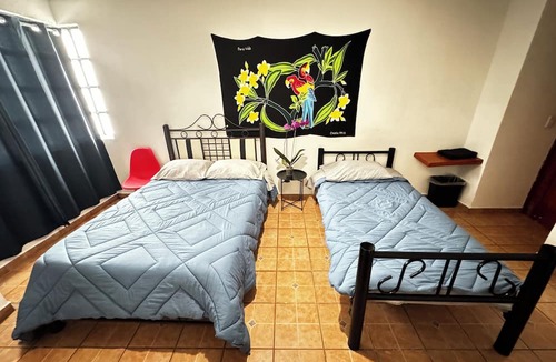 Ciudad Hidalgo Bed & Breakfast | CASA PURA VIDA