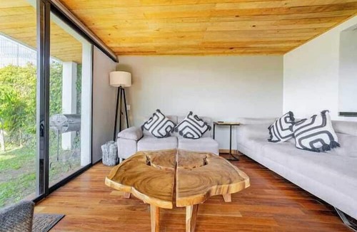 El Calvario House | LUXO Casa Valle de Bravo con jacuzzi y espectacular Vista al Lago