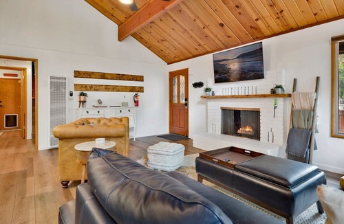 Boulder Bay Cabin | THE Lost Compass #2165