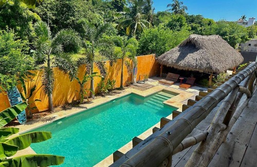 Los Tamarindos House | SurfNest Tamarindos