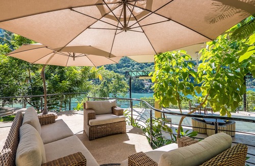 Boca de Tomatlan Apartment | Family Vacation Home, 10 Miles From Downtown Pv Romantic Zone, Ocean Frontage
