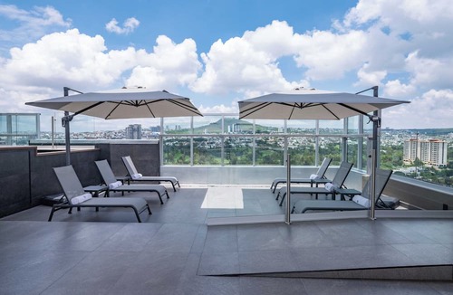 Leon Hotel | Galeria Plaza Leon