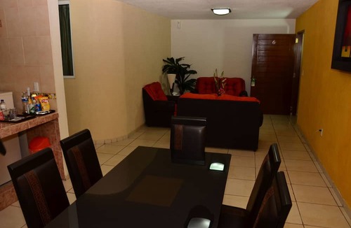 Tula de Allende Hotel | Hotel Suite Azomali