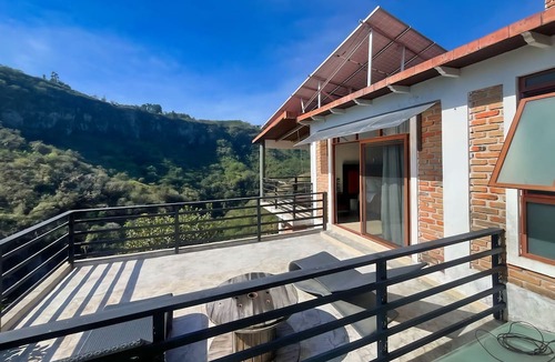 Alto Lucero Hotel | La Palapa & Posada Mía