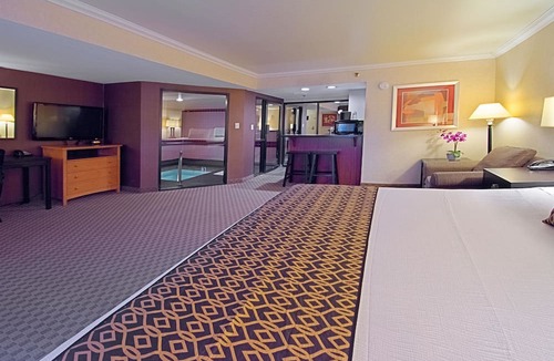 Yuma Hotel | Best Western Yuma Mall Hotel & Suites
