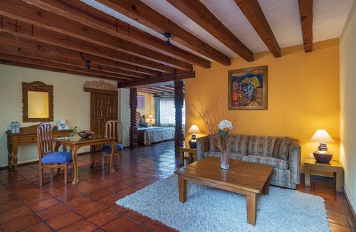 Vista Bella Hotel | Villa San Jose Hotel and Suites