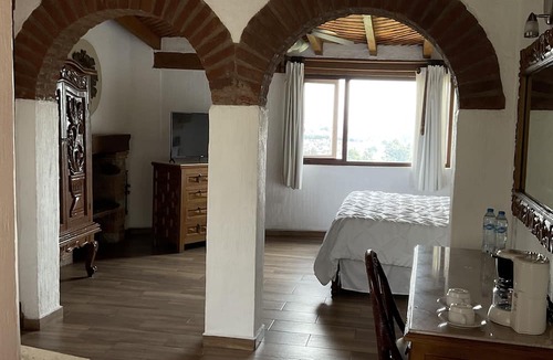 Vista Bella Hotel | Villa San Jose Hotel and Suites