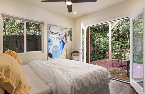 Silver Lake House | Silver Lake Cottage in the Garden Hideaway