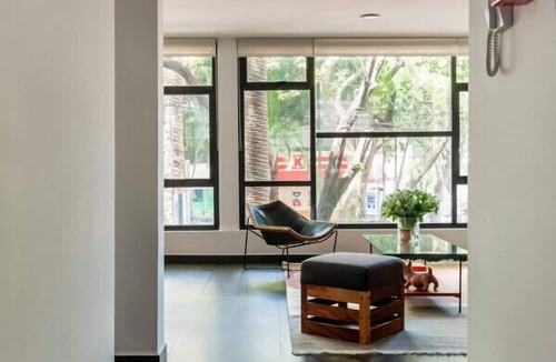 Hipodromo Apartment | Modern, Design Apartment with amazing Street Views