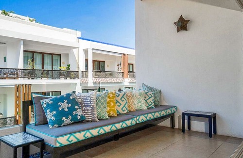 Emiliano Zapata Condo | Relaxing Oasis in Zenith – Pool, Gym, and More!