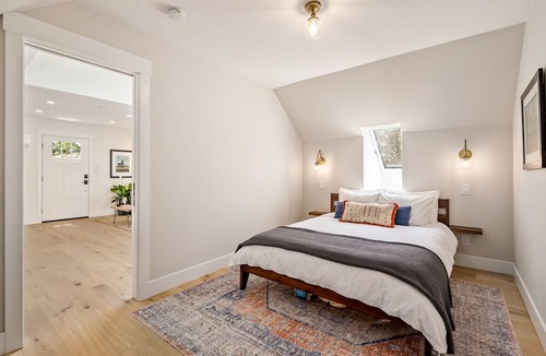 Paso Robles House | Skylit Loft + Private Entry | Walk to Downtown Paso | The Nook on Hilltop