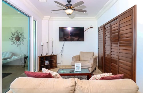 Rosarito Condo | Cozy-LasOlasCondo-Pools&Jacizzis-5thFlr-Rosarito