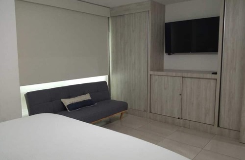 Manzanillo Apartment | Beautiful Apartment fully equipped AC 6 people 3 Bedrooms Wifi