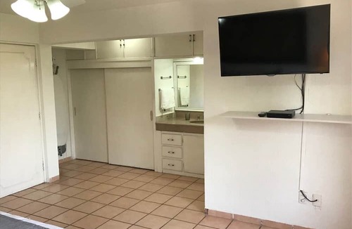 Downtown Queretaro Apartment | +MS +Espaciosa Suite +Zona Centro +Col. El Prado +S7