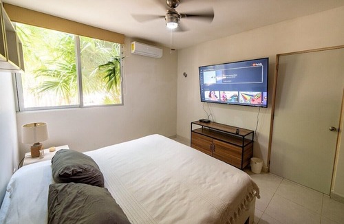 Merida Apartment | Very chic 3BR Condo, tons of amenities, 1 block fr