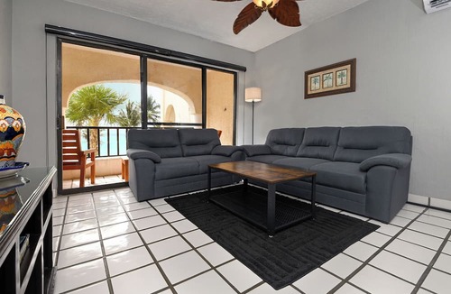 Playacar Fase I Condo | Xaman Ha Penthouse! 3 Bdrm Ocean View! 7117