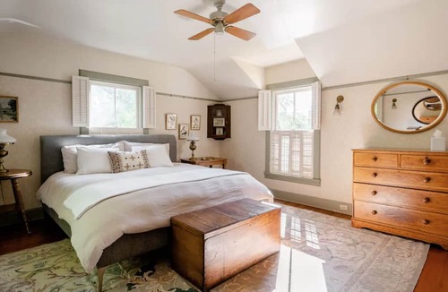 Grass Valley House | Elegant Victorian Walking Distance to Downtown Grass Valley