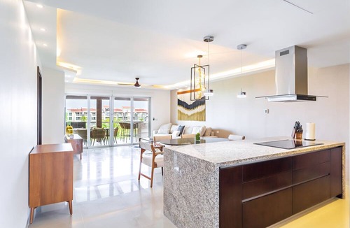 Puerto Juarez Condo | Casa Cielo Ocean View Penthouse by RedAwning