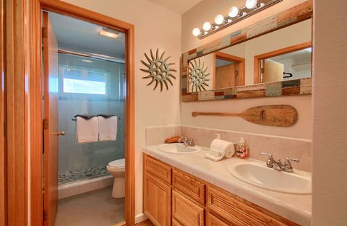 Marine Terrace House | A Winsome Whale Watcher