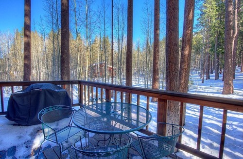 South Lake Tahoe House | Aspen View Lodge | BBQ | 2 Miles from Heavenly Ski
