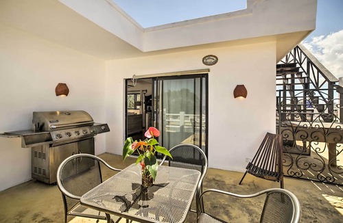 Colonia Centro Condo | Gorgeous Penthouse Villa w/Deck & Ocean Views!