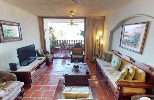 Amapas Condo | Bienvenido Amigo! In the heart of Amapas 2BD Condo for rent in Old Town, Puerto