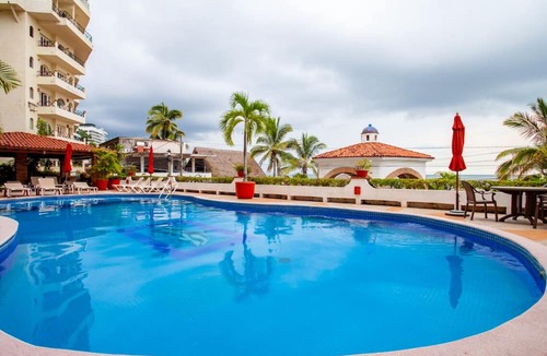 Amapas Condo | Bienvenido Amigo! In the heart of Amapas 2BD Condo for rent in Old Town, Puerto