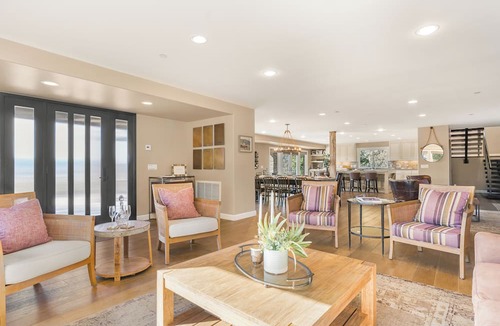 Atascadero House | Private Paso Robles Wine Estate w/Pool, Fire Pit & Vineyard Views
