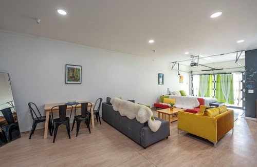 Ocean Beach Apartment | Ocean Roars & Fiery Sunsets Sunflower ADUManCave - 750 SQFT, Large OB/PtLoma