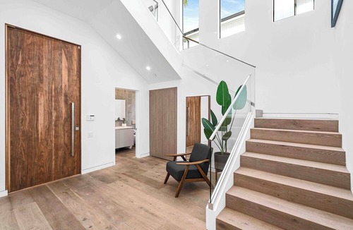 Los Angeles Villa | Villa Waldorf by LuxJB 🏆 Luxury Large Group Villa in WeHO 🏆 Heated Pool & Spa