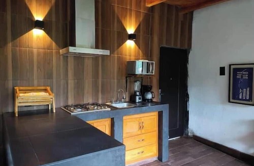 Mazamitla Cabin | Shiraz PINOS DEL RIO chalet with forest view