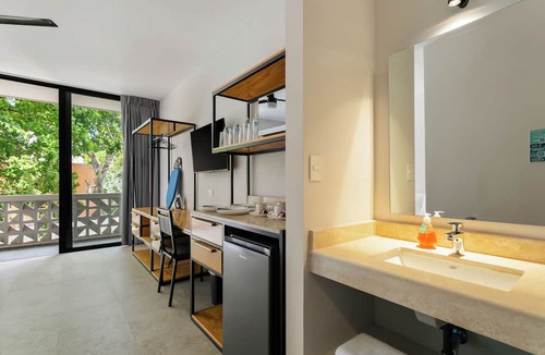 Centro Villa | Villa Maria Teresa By Homirent