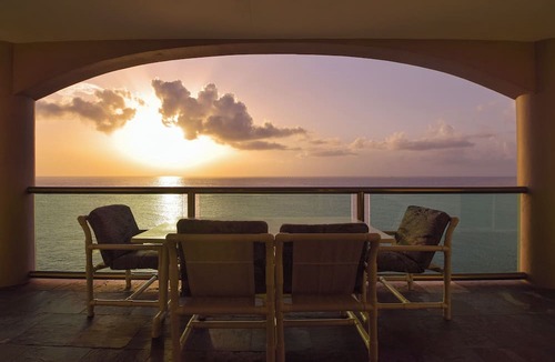 Colonia Andres Condo | Caribbean Dream Ocean Front Condo El Cantil 6BN