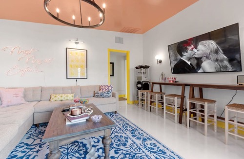 Tahquitz River Estates Villa | Spirit of Sofia
