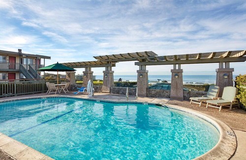 San Simeon Hotel | Premium King Coastal View | Cavalier Oceanfront Resort | Romantic Retreat