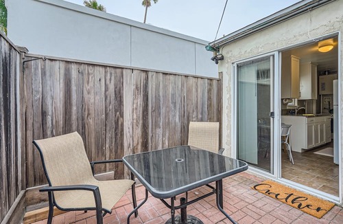 Ocean Beach Cottage | OB Cottage w outdoor patio/3 min to the beach