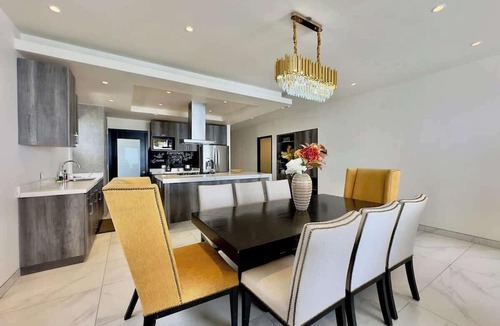 Costa de Oro Apartment | Luxury Beachfront Condo 3BR 3BA with stunning views