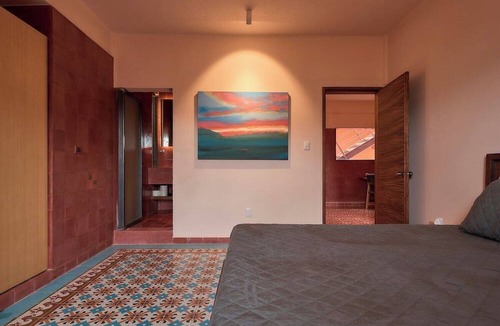 Ruta Independencia Apartment | Rojo:Stylish Apartment w/AC and premium location in Historic Center