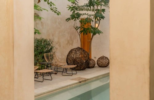 Centro Apartment | Artsy loft with plunge pool and rooftop terrace