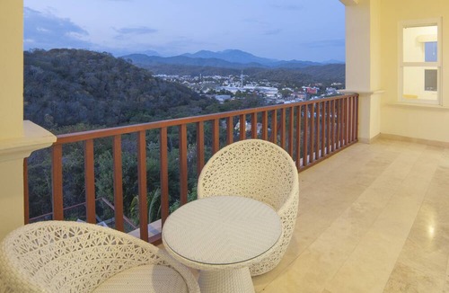 P Chahue Apartment | Mansiones Cruz del Mar Huatulco