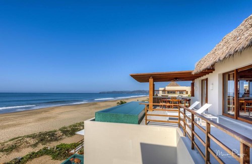 Zihuatanejo Apartment | Marea Beachfront Villas